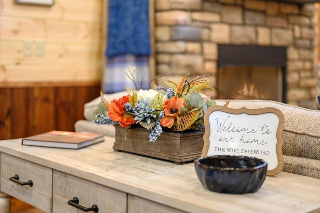 Large Luxury 2Br Cabin W Hot Tub Double Trouble Was Designed For Fun Comfort And Memories Minutes From Buzzling Hochatown And Beautiful Beaver Bend State Park Broken Bow Bagian luar foto