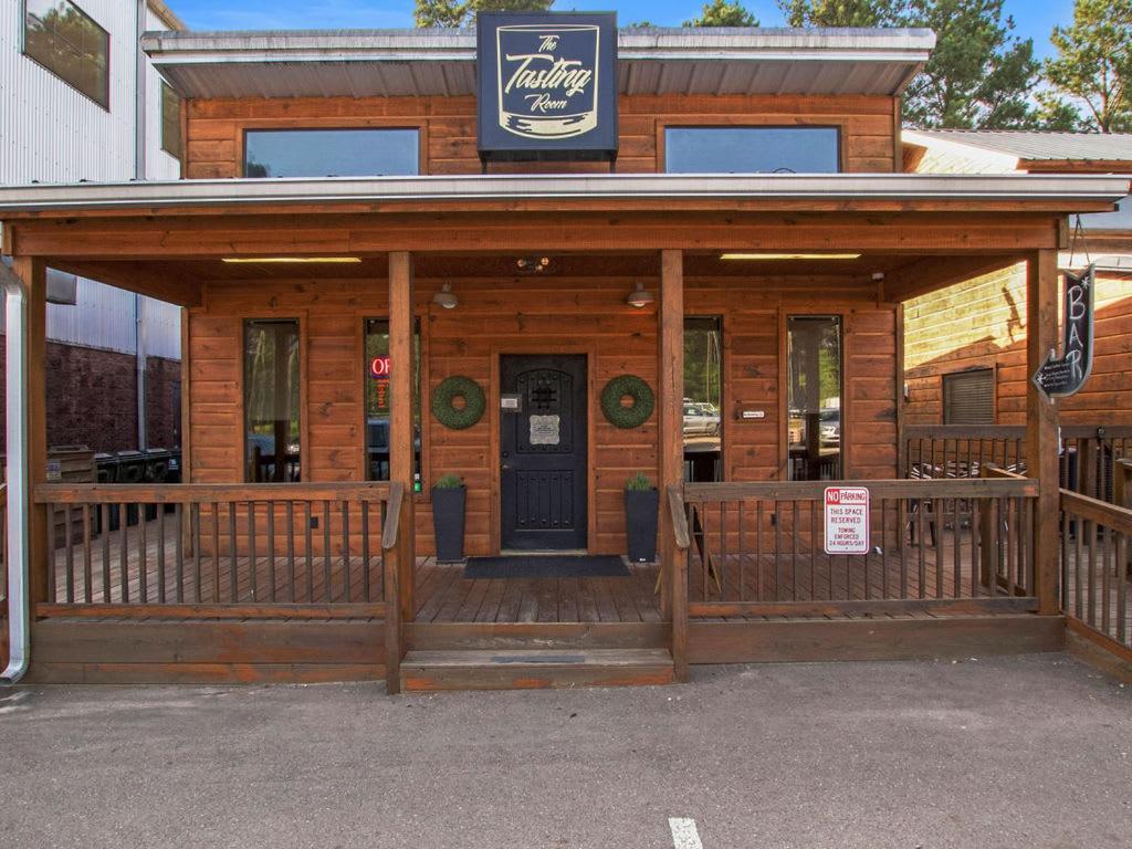 Large Luxury 2Br Cabin W Hot Tub Double Trouble Was Designed For Fun Comfort And Memories Minutes From Buzzling Hochatown And Beautiful Beaver Bend State Park Broken Bow Bagian luar foto